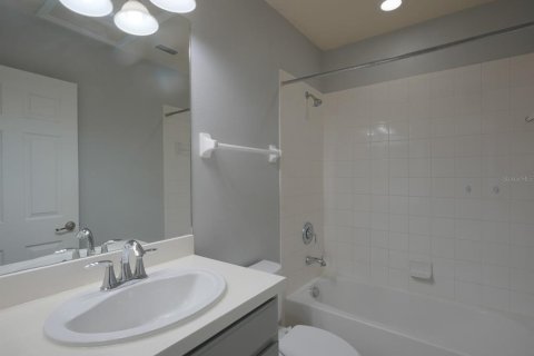 Adosado en alquiler en Bradenton, Florida, 3 dormitorios, 111.48 m2 № 1884300 - foto 14