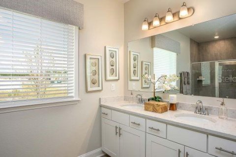 Casa en venta en North Port, Florida, 4 dormitorios, 212.37 m2 № 2128507 - foto 9
