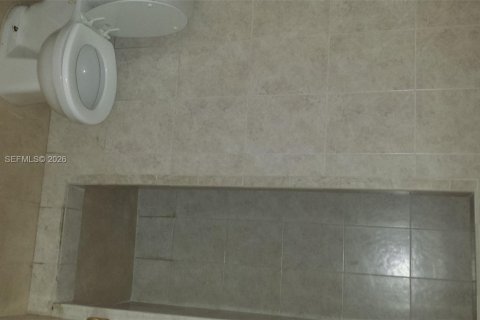 Снять в аренду кондоминиум в Майами, Флорида 2 спальни, 109.16м2, № 2026931 - фото 14