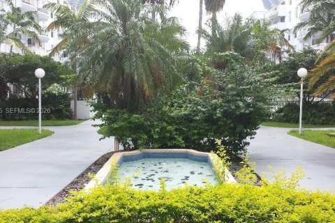 Снять в аренду кондоминиум в Майами, Флорида 2 спальни, 109.16м2, № 2026931 - фото 26