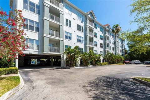 Condo in Bradenton, Florida, 2 bedrooms  № 1386512 - photo 4