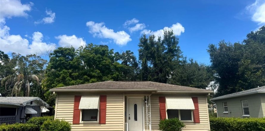 Villa ou maison à Saint Petersburg, Floride 3 chambres, 93.65 m2 № 2419293