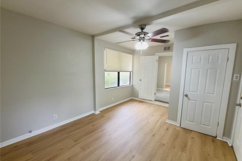 Villa ou maison à louer à Saint Petersburg, Floride: 3 chambres, 93.65 m2 № 2419293 - photo 21