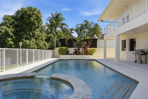 Купить виллу или дом в Майами-Лейкс, Флорида 4 спальни, 256.13м2, № 2007351 - фото 24