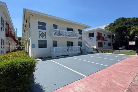 Copropriété à louer à Miami Beach, Floride: 38.46 m2 № 2083101 - photo 21