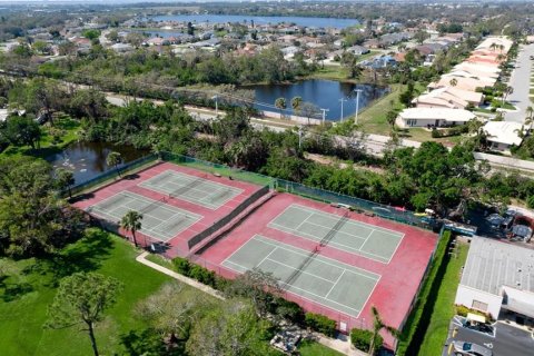 Condominio en alquiler en Bradenton, Florida, 2 dormitorios, 121.14 m2 № 2101012 - foto 23