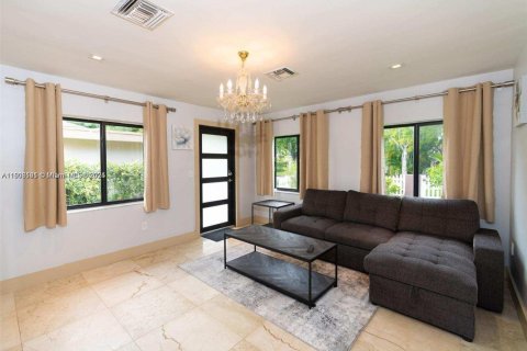 Villa ou maison à louer à Hollywood, Floride: 3 chambres, 122.82 m2 № 1888968 - photo 13