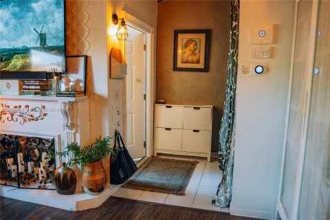 Townhouse in Davie, Florida 2 bedrooms, 114.27 sq.m. № 1954438 - photo 7