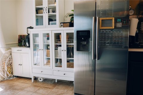 Townhouse in Davie, Florida 2 bedrooms, 114.27 sq.m. № 1954438 - photo 15