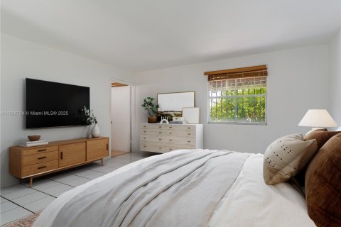 Villa ou maison à vendre à Miami, Floride: 3 chambres, 110.27 m2 № 1939106 - photo 5