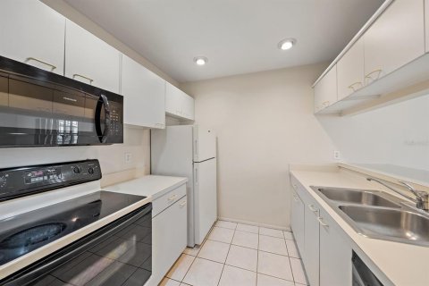 Condominio en venta en Bradenton, Florida, 2 dormitorios, 84.73 m2 № 1900568 - foto 12