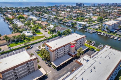 Condo in Delray Beach, Florida, 2 bedrooms  № 2153744