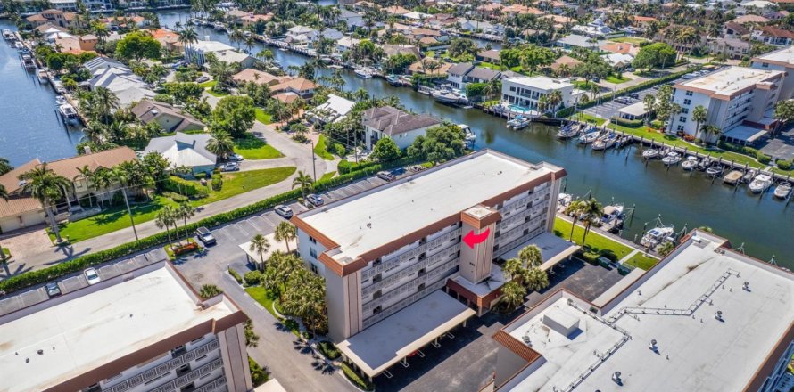 Condo in Delray Beach, Florida, 2 bedrooms № 2153744