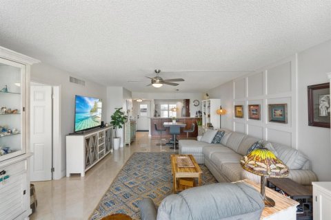 Condo in Delray Beach, Florida, 2 bedrooms № 2153744 - photo 16