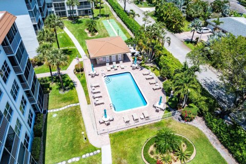 Condo in Delray Beach, Florida, 2 bedrooms № 2153744 - photo 18