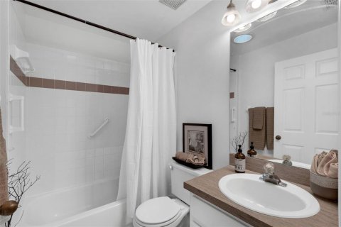 Casa en venta en Kissimmee, Florida, 3 dormitorios, 167.87 m2 № 1903948 - foto 28