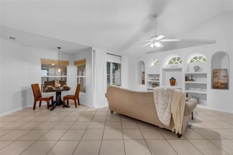 Casa en venta en Kissimmee, Florida, 3 dormitorios, 167.87 m2 № 1903948 - foto 14