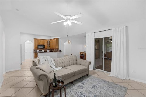 Casa en venta en Kissimmee, Florida, 3 dormitorios, 167.87 m2 № 1903948 - foto 12