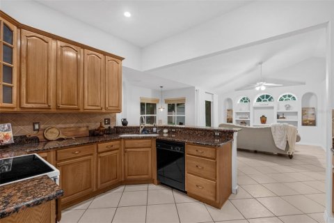 Casa en venta en Kissimmee, Florida, 3 dormitorios, 167.87 m2 № 1903948 - foto 16