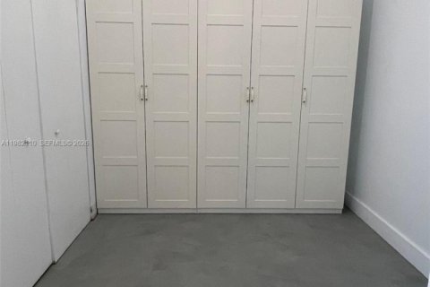 Снять в аренду кондоминиум в Авентура, Флорида 2 спальни, 75.81м2, № 2043057 - фото 15