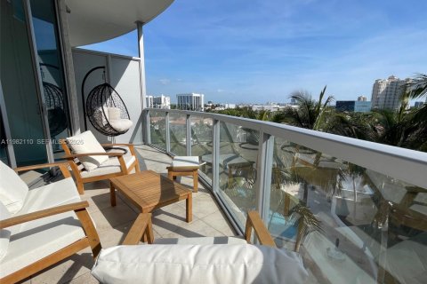 Снять в аренду кондоминиум в Авентура, Флорида 2 спальни, 75.81м2, № 2043057 - фото 3