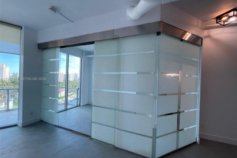 Снять в аренду кондоминиум в Авентура, Флорида 2 спальни, 75.81м2, № 2043057 - фото 8