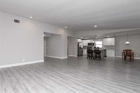 Villa ou maison à vendre à Tamarac, Floride: 2 chambres, 217.86 m2 № 2085734 - photo 18