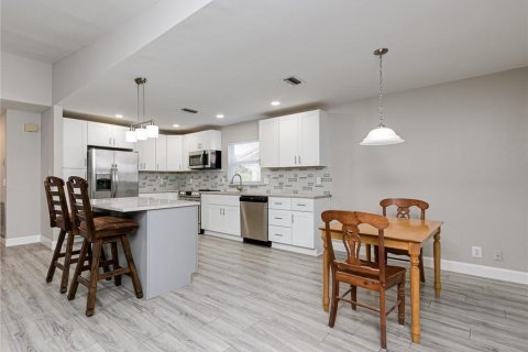 Villa ou maison à vendre à Tamarac, Floride: 2 chambres, 217.86 m2 № 2085734 - photo 14