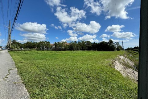 Propiedad comercial en venta en Greenacres, Florida № 2018693 - foto 4