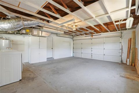 House in Clearwater, Florida 3 bedrooms, 170.01 sq.m. № 2101497 - photo 22