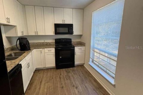Copropriété à louer à Orlando, Floride: 2 chambres, 108.23 m2 № 2378217 - photo 17