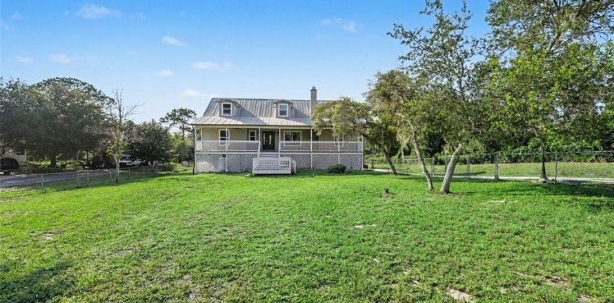Villa ou maison à Titusville, Floride 4 chambres, 244.43 m2 № 2277772