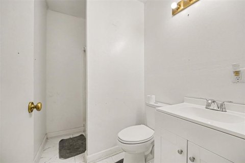 Villa ou maison à vendre à Titusville, Floride: 4 chambres, 244.43 m2 № 2277772 - photo 12