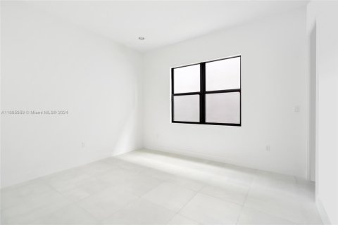 House in Boca Raton, Florida 5 bedrooms, 339.93 sq.m. № 1702984 - photo 17