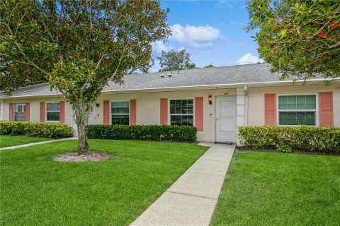 Copropriété à vendre à Clearwater, Floride: 2 chambres, 96.99 m2 № 1784928 - photo 2