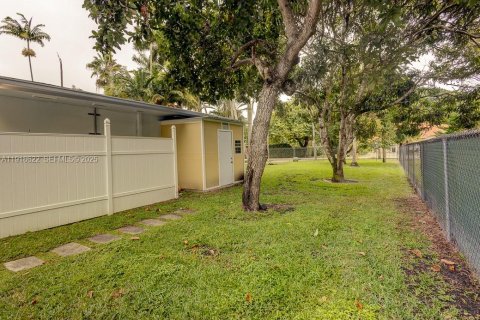 Купить виллу или дом в Майами, Флорида 3 спальни, 338.81м2, № 1973271 - фото 29