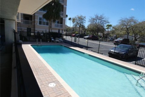 Condominio en venta en Clearwater, Florida, 1 dormitorio, 61.32 m2 № 2226114 - foto 15