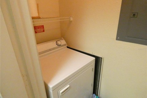 Condominio en venta en Clearwater, Florida, 1 dormitorio, 61.32 m2 № 2226114 - foto 17