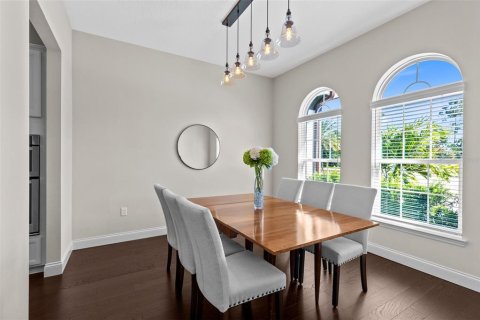 Villa ou maison à vendre à Longwood, Floride: 4 chambres, 360.09 m2 № 2430895 - photo 4