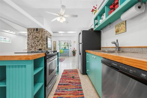 Villa ou maison à vendre à Sarasota, Floride: 3 chambres, 152.08 m2 № 1639812 - photo 8