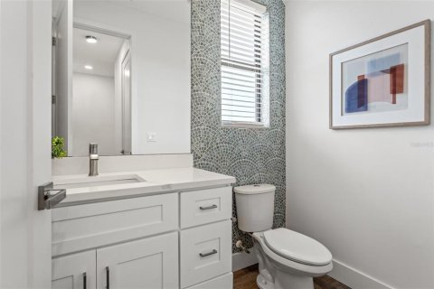 Touwnhouse à vendre à Pinellas Park, Floride: 3 chambres, 218.41 m2 № 1842134 - photo 21