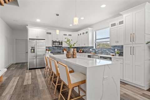 Touwnhouse à vendre à Pinellas Park, Floride: 3 chambres, 218.41 m2 № 1842134 - photo 18