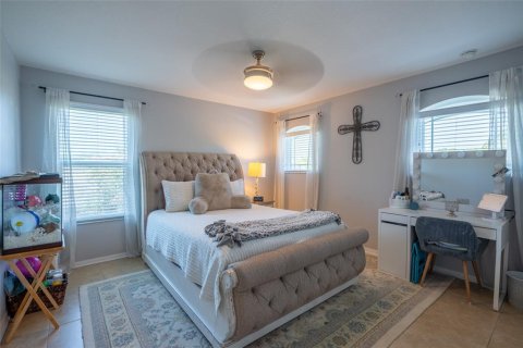 Купить виллу или дом в Аполло-Бич, Флорида 9 комнат, 311.04м2, № 1590193 - фото 27