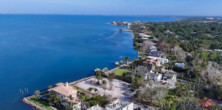 Land in Sarasota, Florida № 1680902