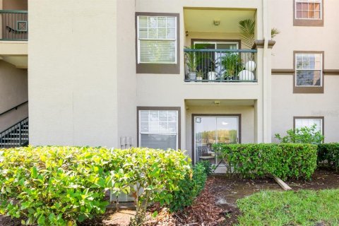 Condo in Lutz, Florida, 2 bedrooms  № 2228394 - photo 22