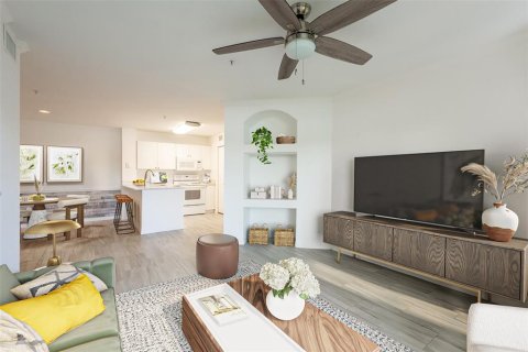 Condo in Lutz, Florida, 2 bedrooms  № 2228394 - photo 12