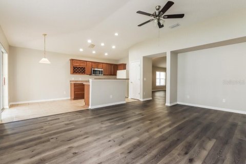 Villa ou maison à louer à Riverview, Floride: 4 chambres, 179.3 m2 № 2405578 - photo 7