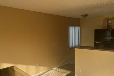Condo in Cocoa, Florida, 1 bedroom № 2161707 - photo 3