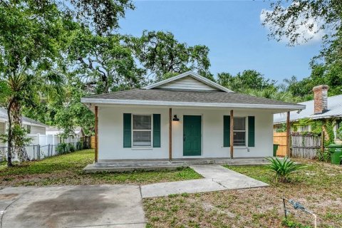 House in Sarasota, Florida 3 bedrooms, 104.05 sq.m. № 2102464