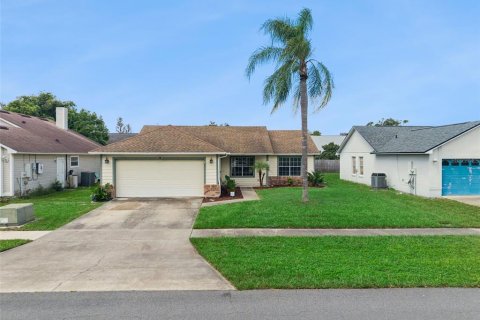 Villa ou maison à vendre à Sanford, Floride: 3 chambres, 107.49 m2 № 2345016 - photo 3